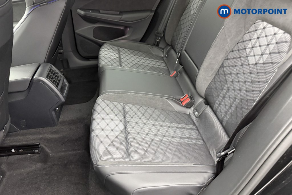 Volkswagen Golf R-Line Manual Petrol Hatchback - Stock Number (1544349) - 20th supplementary image
