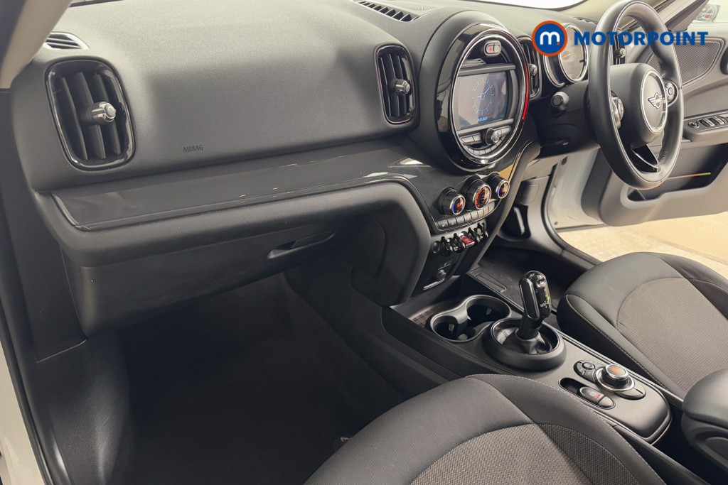 Mini Countryman Cooper Classic Automatic Petrol SUV - Stock Number (1544730) - 8th supplementary image