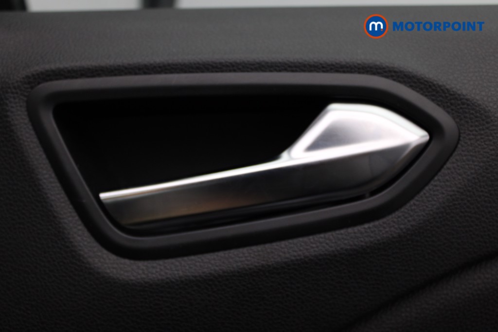 Renault Clio Play Manual Petrol Hatchback - Stock Number (1545468) - 12th supplementary image