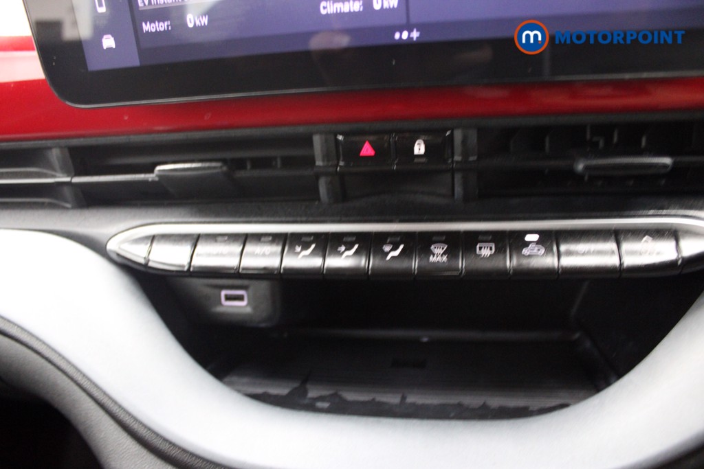 Fiat 500 RED Automatic Electric Hatchback - Stock Number (1545746) - 7th supplementary image