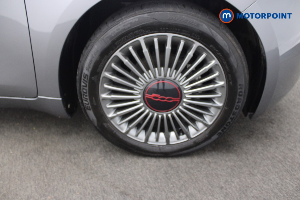 Fiat 500 RED Automatic Electric Hatchback - Stock Number (1545746) - 15th supplementary image