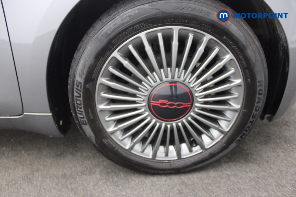 Fiat 500 RED Automatic Electric Hatchback - Stock Number (1545746) - 18th supplementary image
