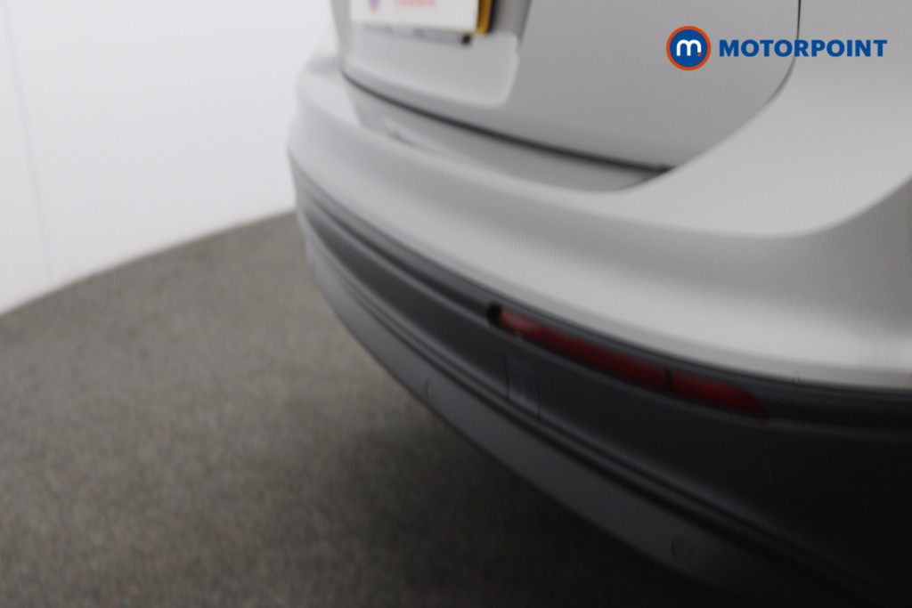Volkswagen Tiguan Se Nav Manual Petrol SUV - Stock Number (1545981) - 23rd supplementary image