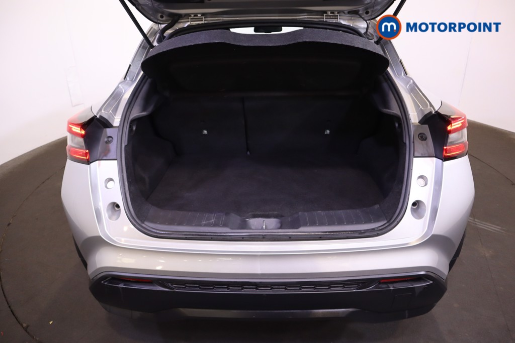Nissan Juke N-Connecta Automatic Petrol SUV - Stock Number (1546246) - 11th supplementary image