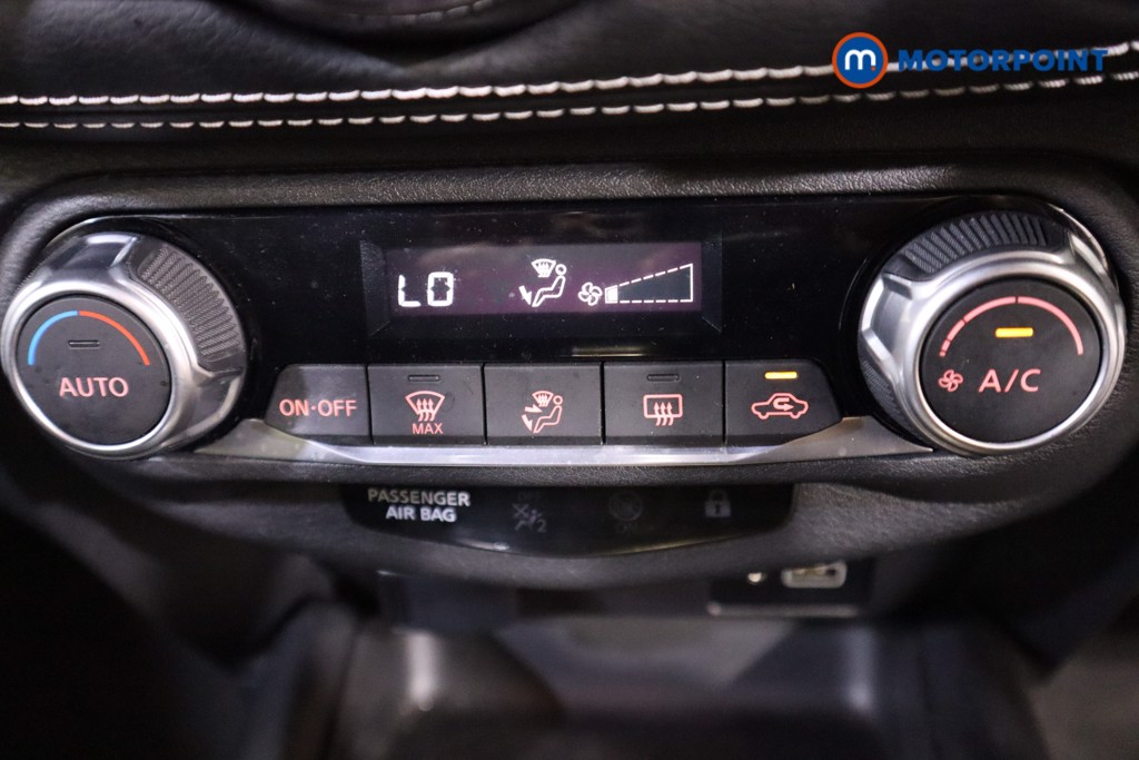 Nissan Juke N-Connecta Automatic Petrol SUV - Stock Number (1546246) - 22nd supplementary image