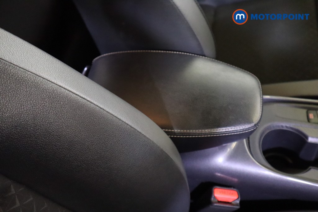 Nissan Juke N-Connecta Automatic Petrol SUV - Stock Number (1546246) - 28th supplementary image