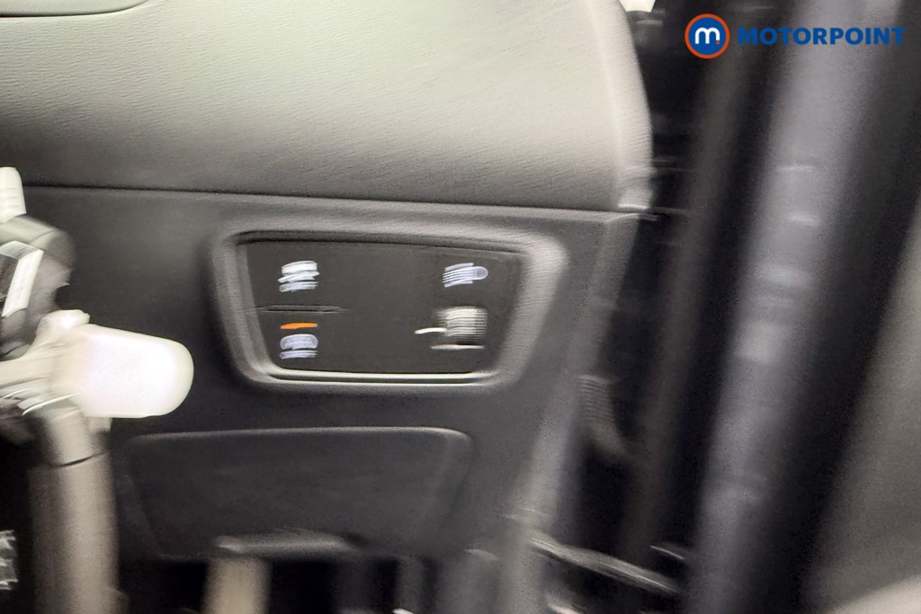 Hyundai Tucson Se Connect Manual Petrol SUV - Stock Number (1546392) - 15th supplementary image