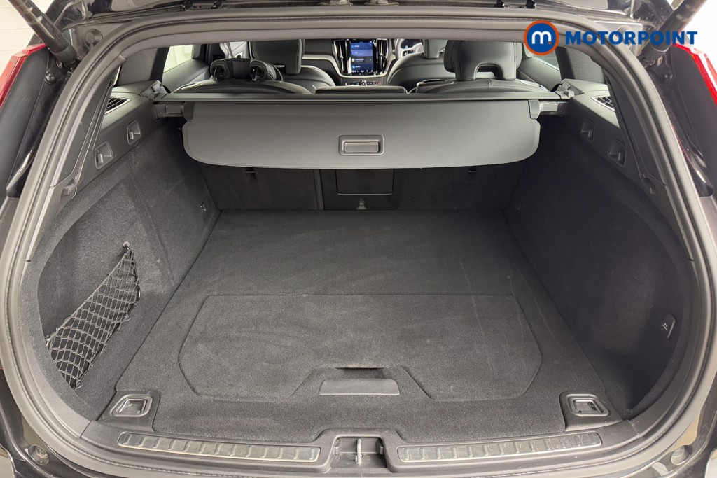 Volvo V60 Plus Automatic Petrol Estate - Stock Number (1546495) - 3rd supplementary image