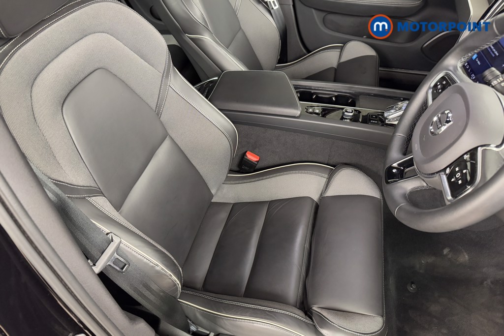 Volvo V60 Plus Automatic Petrol Estate - Stock Number (1546495) - 5th supplementary image
