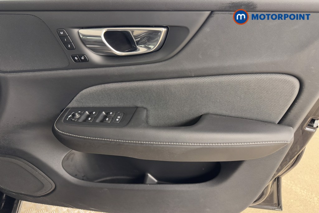 Volvo V60 Plus Automatic Petrol Estate - Stock Number (1546495) - 15th supplementary image