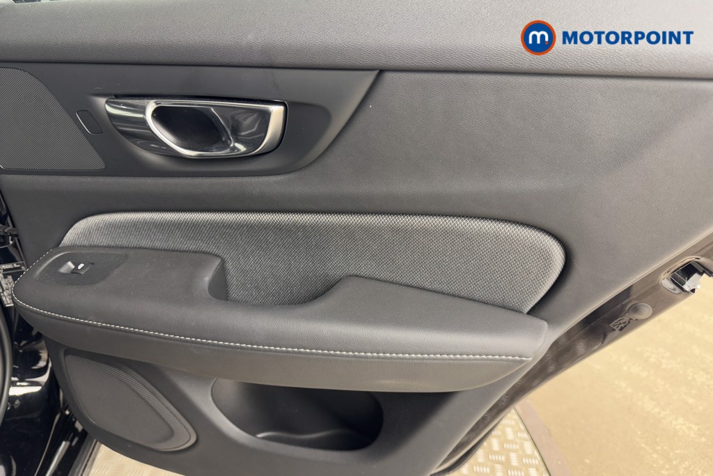 Volvo V60 Plus Automatic Petrol Estate - Stock Number (1546495) - 16th supplementary image