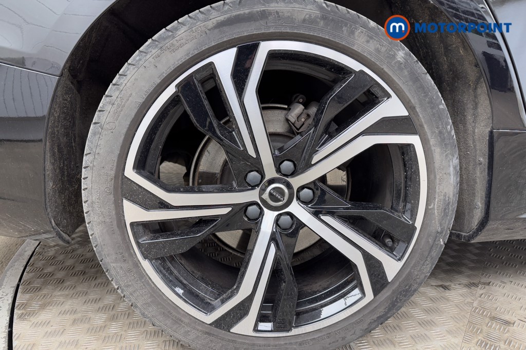Volvo V60 Plus Automatic Petrol Estate - Stock Number (1546495) - 22nd supplementary image