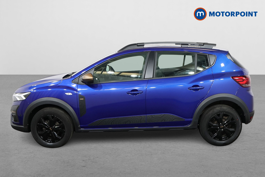 Dacia Sandero Stepway Extreme Automatic Petrol Hatchback - Stock Number (1546734) - Passenger side