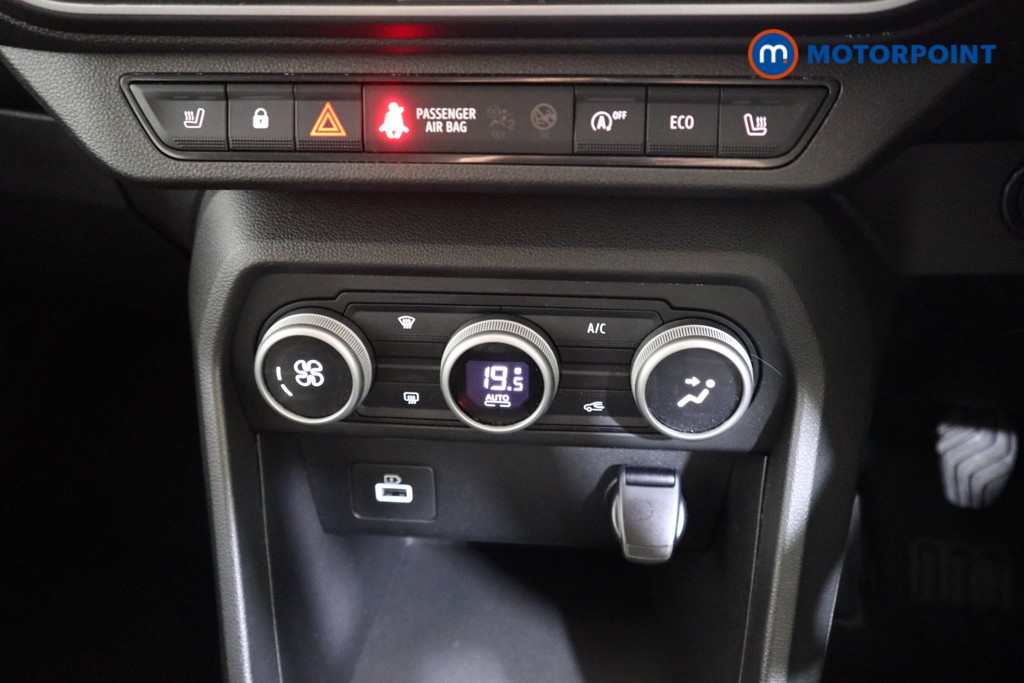 Dacia Jogger Extreme Se Manual Petrol People Carrier - Stock Number (1546780) - 7th supplementary image