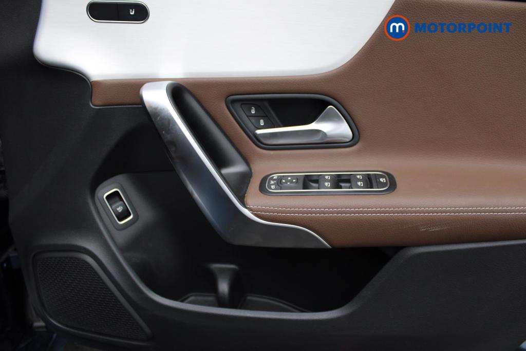 Mercedes-Benz CLA Amg Line Automatic Petrol Coupe - Stock Number (1546815) - 18th supplementary image