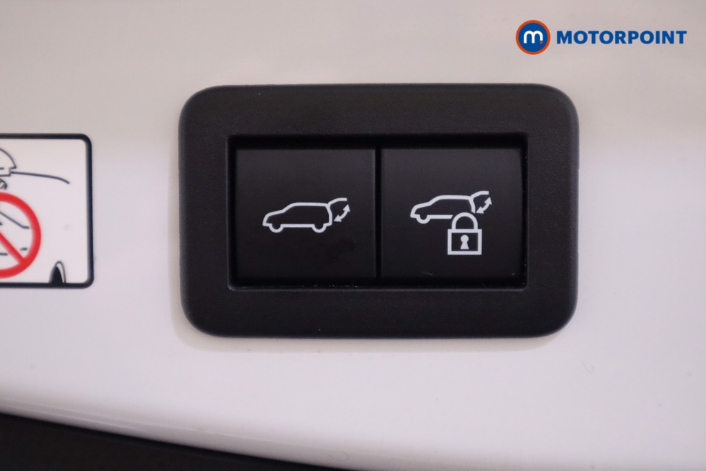 Toyota C-Hr Design Automatic Petrol-Electric Hybrid SUV - Stock Number (1546905) - 28th supplementary image