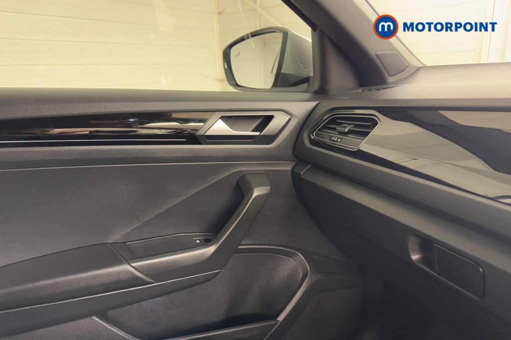 Volkswagen T-Roc R Automatic Petrol SUV - Stock Number (1546909) - 12th supplementary image