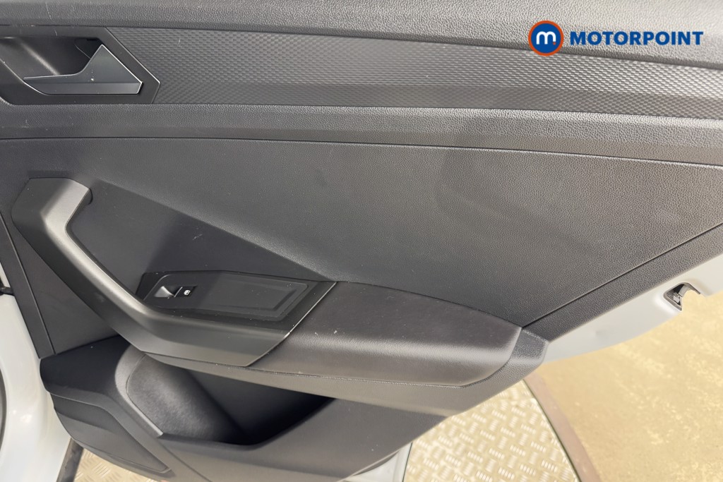 Volkswagen T-Roc R Automatic Petrol SUV - Stock Number (1546909) - 17th supplementary image