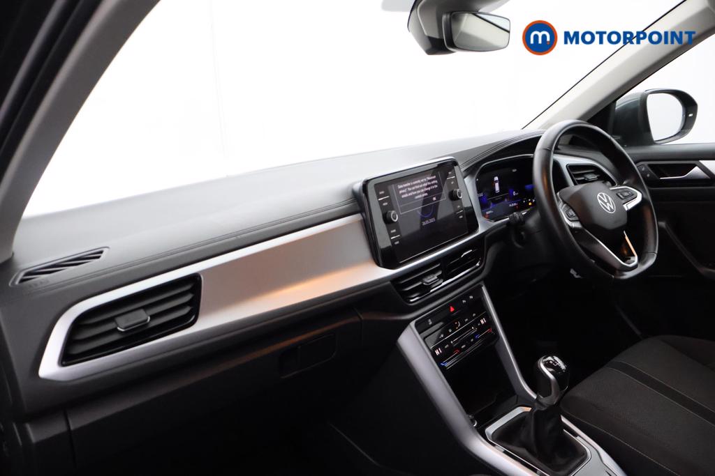 Volkswagen T-Roc Life Manual Petrol SUV - Stock Number (1546957) - 13th supplementary image