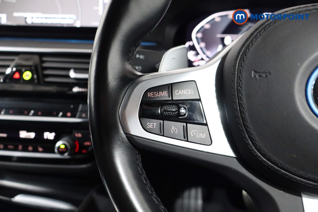 BMW 5 Series M Sport Automatic Petrol Plug-In Hybrid Estate - Stock Number (1546964) - 7th supplementary image
