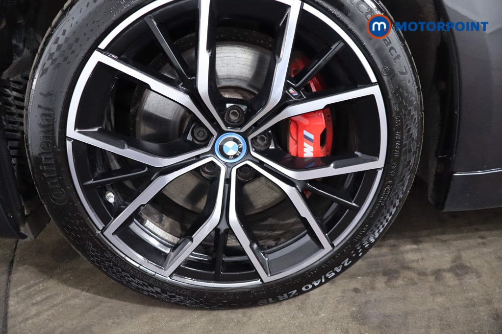 BMW 5 Series M Sport Automatic Petrol Plug-In Hybrid Estate - Stock Number (1546964) - 12th supplementary image