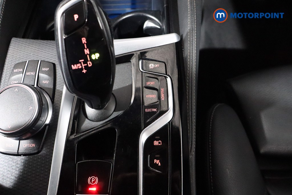 BMW 5 Series M Sport Automatic Petrol Plug-In Hybrid Estate - Stock Number (1546964) - 17th supplementary image
