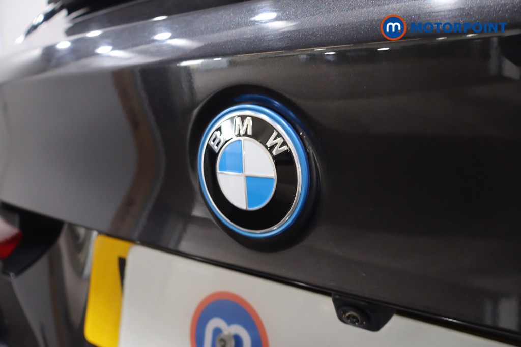 BMW 5 Series M Sport Automatic Petrol Plug-In Hybrid Estate - Stock Number (1546964) - 30th supplementary image