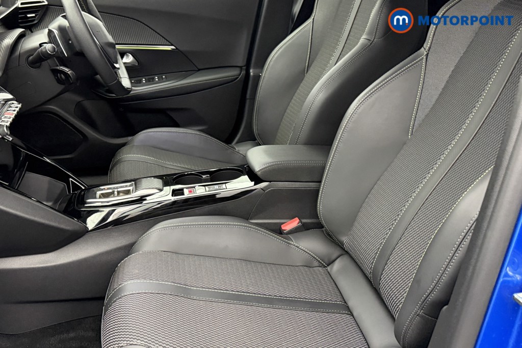 Peugeot 2008 GT Automatic Petrol SUV - Stock Number (1547158) - 21st supplementary image