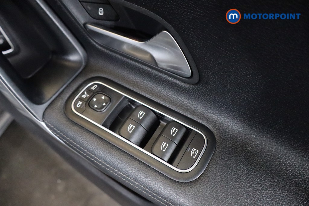 Mercedes-Benz CLA Amg Line Automatic Petrol Coupe - Stock Number (1547709) - 7th supplementary image