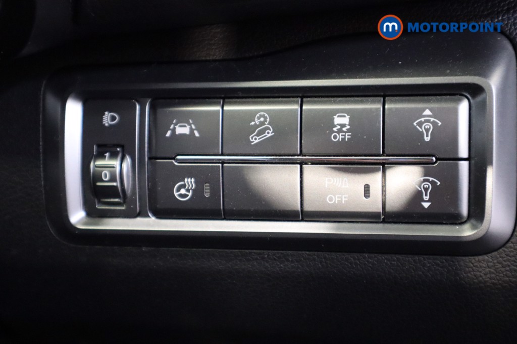Ssangyong Tivoli Ultimate Automatic Petrol SUV - Stock Number (1547748) - 14th supplementary image