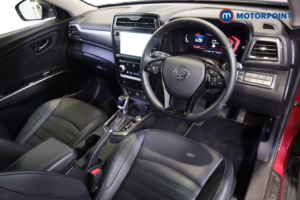 Ssangyong Tivoli Ultimate Automatic Petrol SUV - Stock Number (1547748) - 1st supplementary image