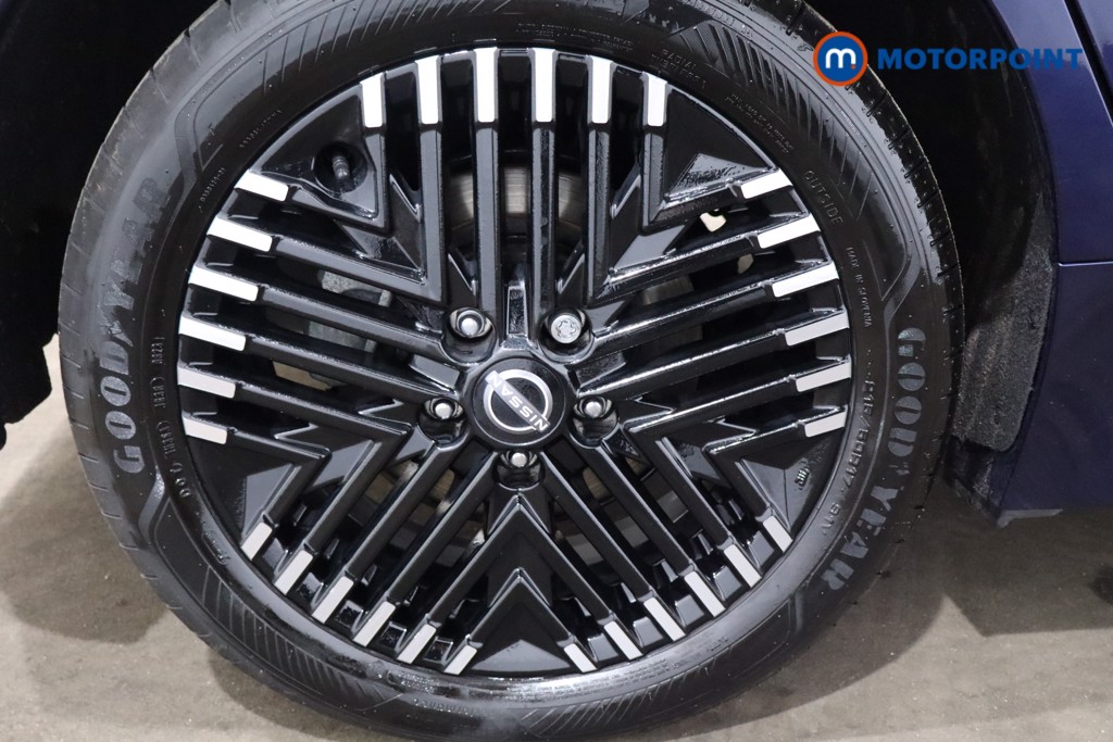 Nissan Leaf N-Connecta Automatic Electric Hatchback - Stock Number (1547966) - 11th supplementary image