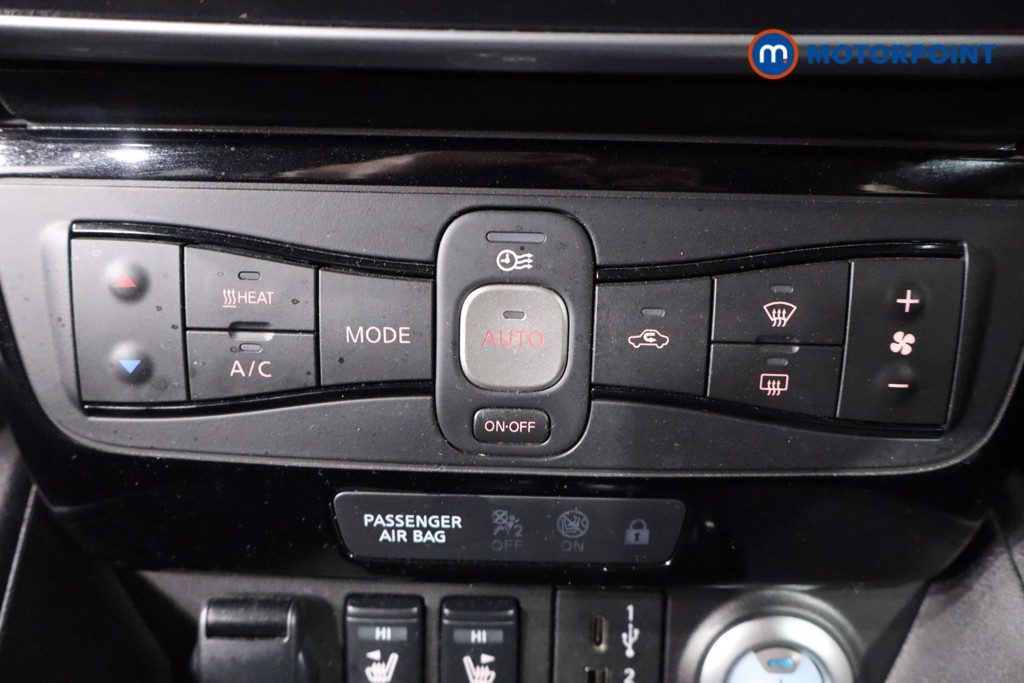 Nissan Leaf N-Connecta Automatic Electric Hatchback - Stock Number (1547966) - 13th supplementary image