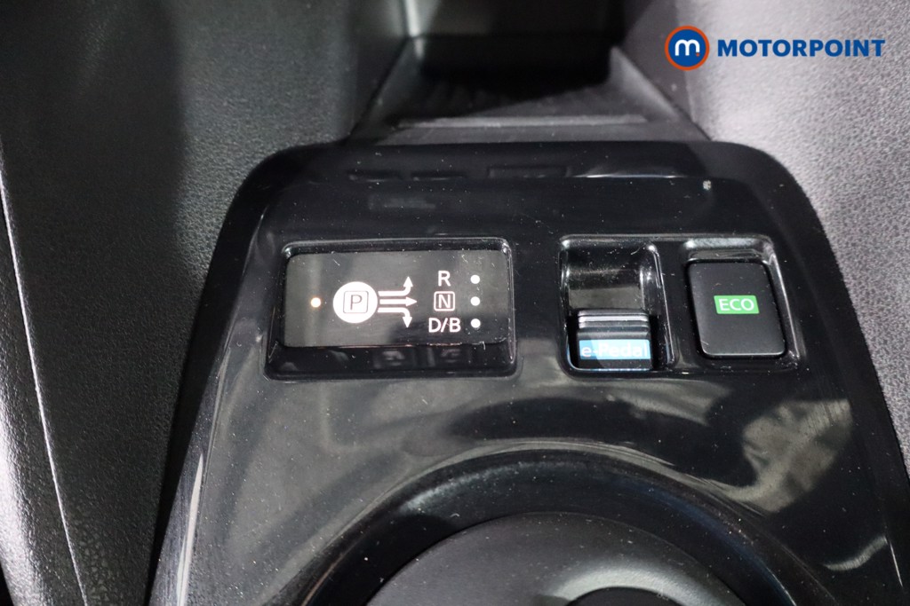 Nissan Leaf N-Connecta Automatic Electric Hatchback - Stock Number (1547966) - 15th supplementary image