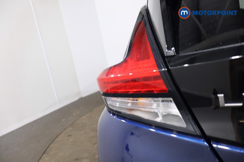 Nissan Leaf N-Connecta Automatic Electric Hatchback - Stock Number (1547966) - 24th supplementary image