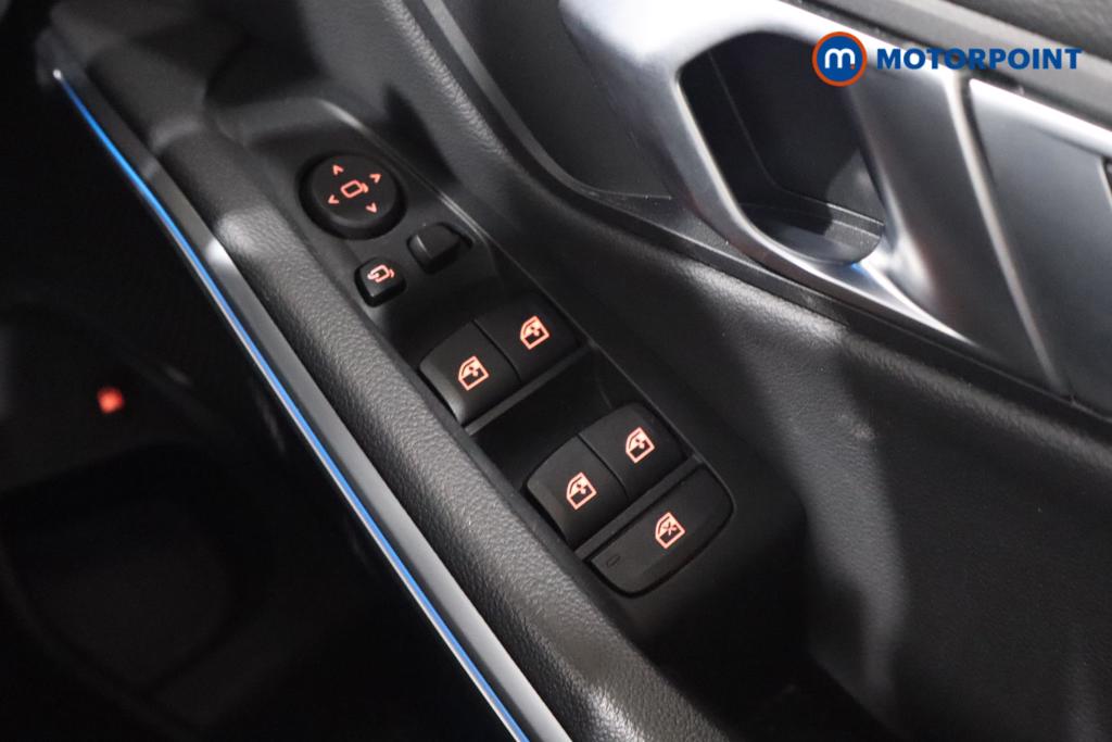 BMW 3 Series Sport Pro Automatic Petrol Plug-In Hybrid Saloon - Stock Number (1548021) - 14th supplementary image