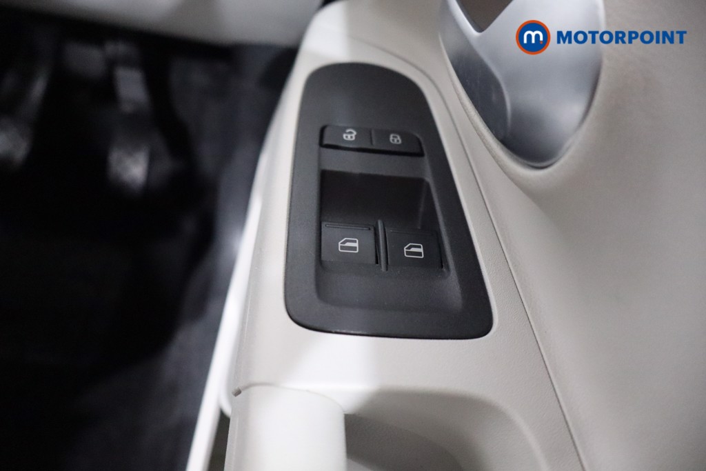 Volkswagen UP Up Beats Manual Petrol Hatchback - Stock Number (1548422) - 15th supplementary image