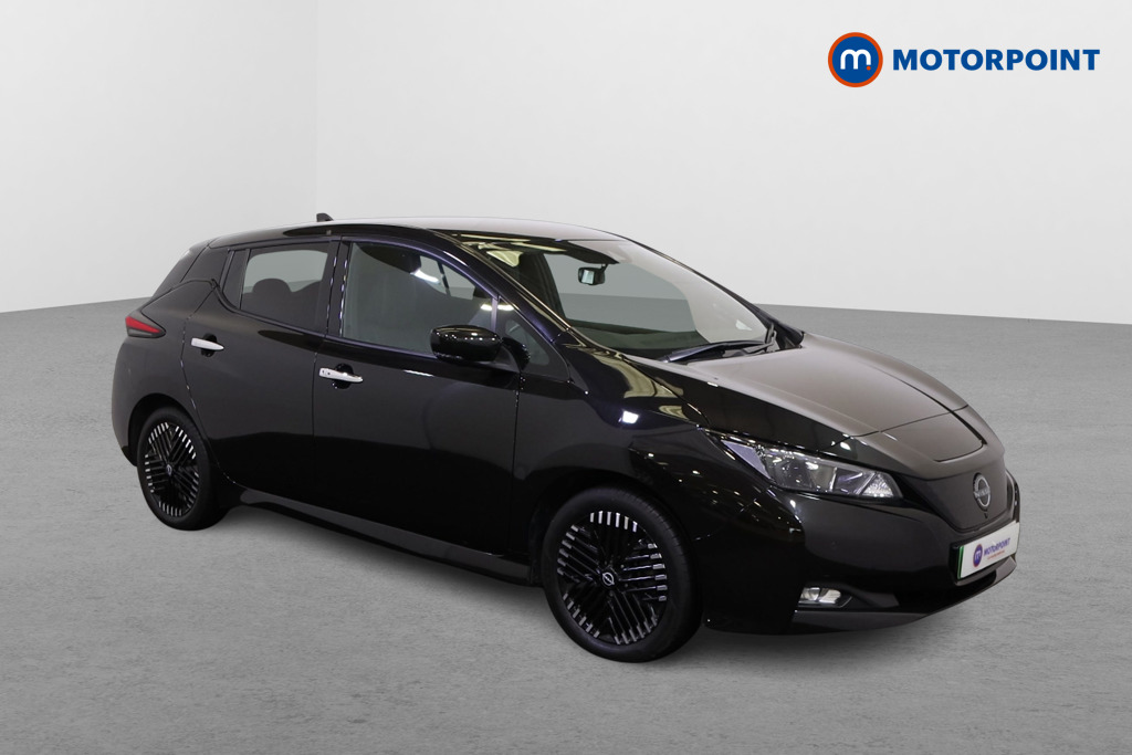 Nissan Leaf N-Connecta Automatic Electric Hatchback - Stock Number (1548546) - Drivers side front corner