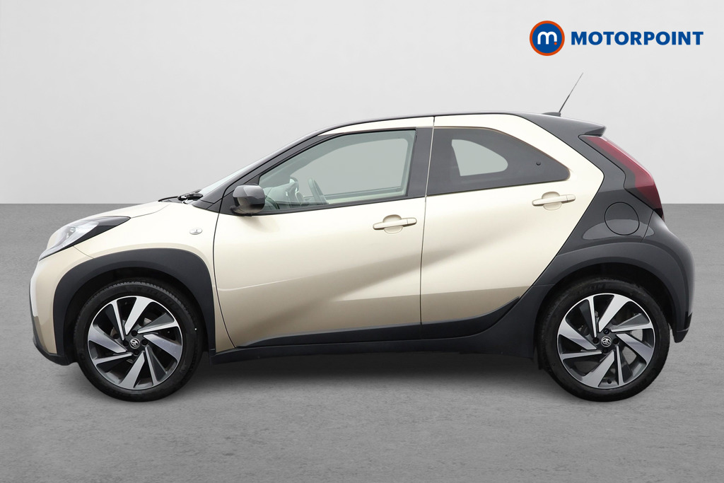 Toyota Aygo X Edge Manual Petrol Hatchback - Stock Number (1548660) - Passenger side