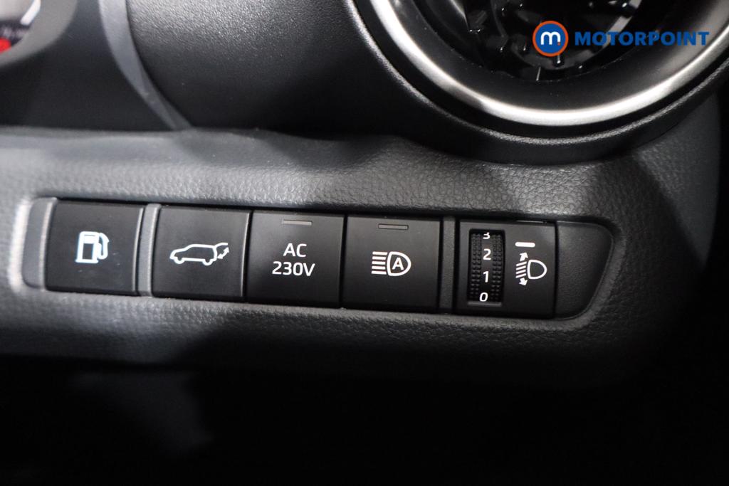 Toyota C-Hr Gr Sport Automatic Petrol Plug-In Hybrid SUV - Stock Number (1548677) - 11th supplementary image
