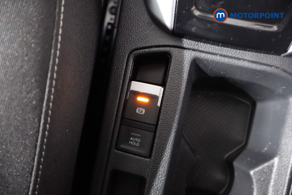 Volkswagen T-Roc Life Manual Petrol SUV - Stock Number (1549226) - 19th supplementary image