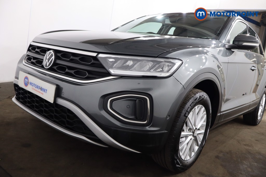 Volkswagen T-Roc Life Manual Petrol SUV - Stock Number (1549226) - 28th supplementary image