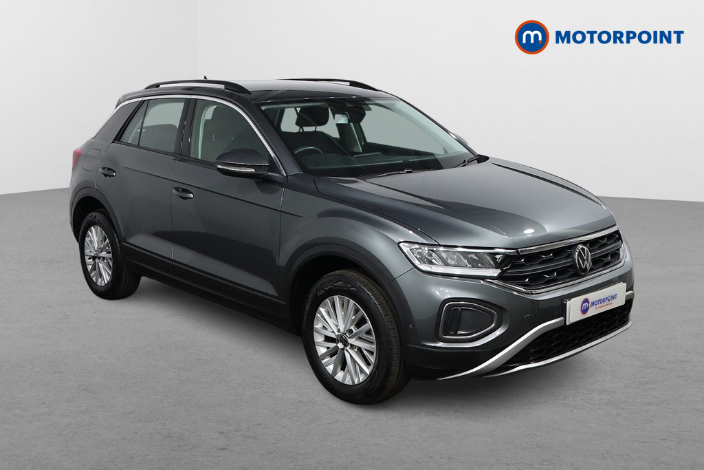 Volkswagen T-Roc Life Manual Petrol SUV - Stock Number (1549226) - Drivers side front corner