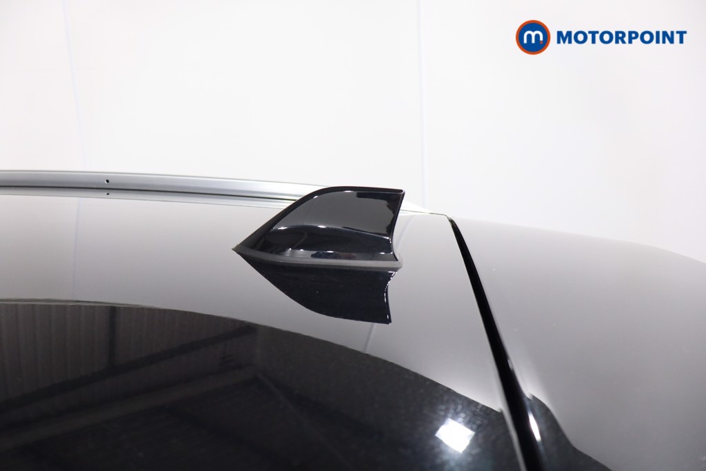 Renault Captur Engineered Automatic Petrol-Electric Hybrid SUV - Stock Number (1549263) - 17th supplementary image