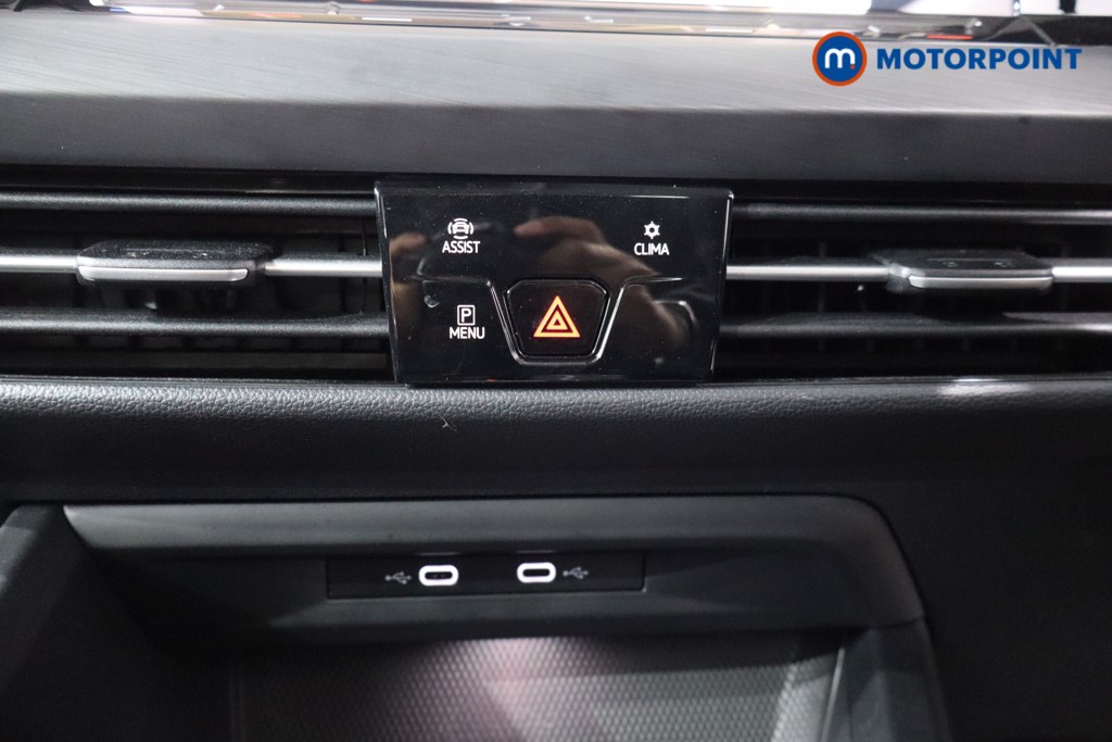 Volkswagen Golf Style Automatic Petrol Hatchback - Stock Number (1549320) - 15th supplementary image