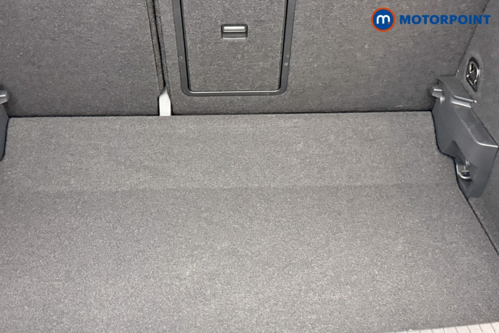 Volkswagen T-Roc Black Edition Manual Petrol SUV - Stock Number (1549475) - 22nd supplementary image