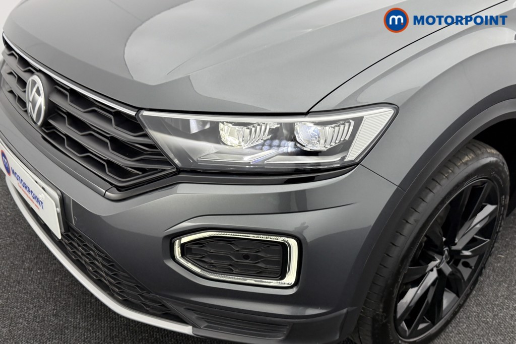 Volkswagen T-Roc Black Edition Manual Petrol SUV - Stock Number (1549475) - 29th supplementary image