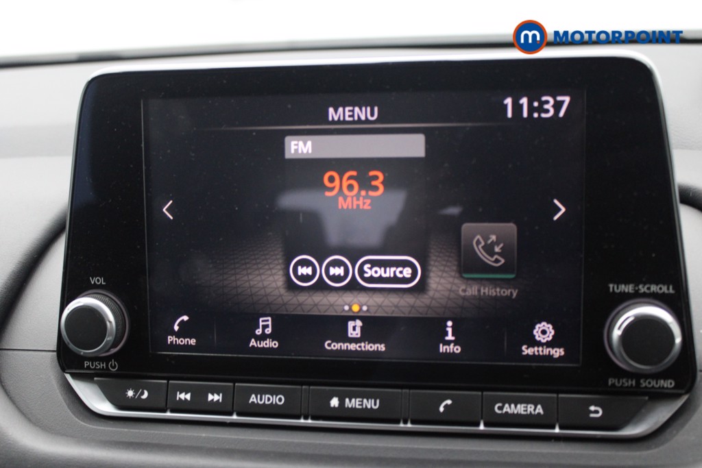 Nissan Qashqai Acenta Premium Automatic Petrol-Electric Hybrid SUV - Stock Number (1528590) - 5th supplementary image