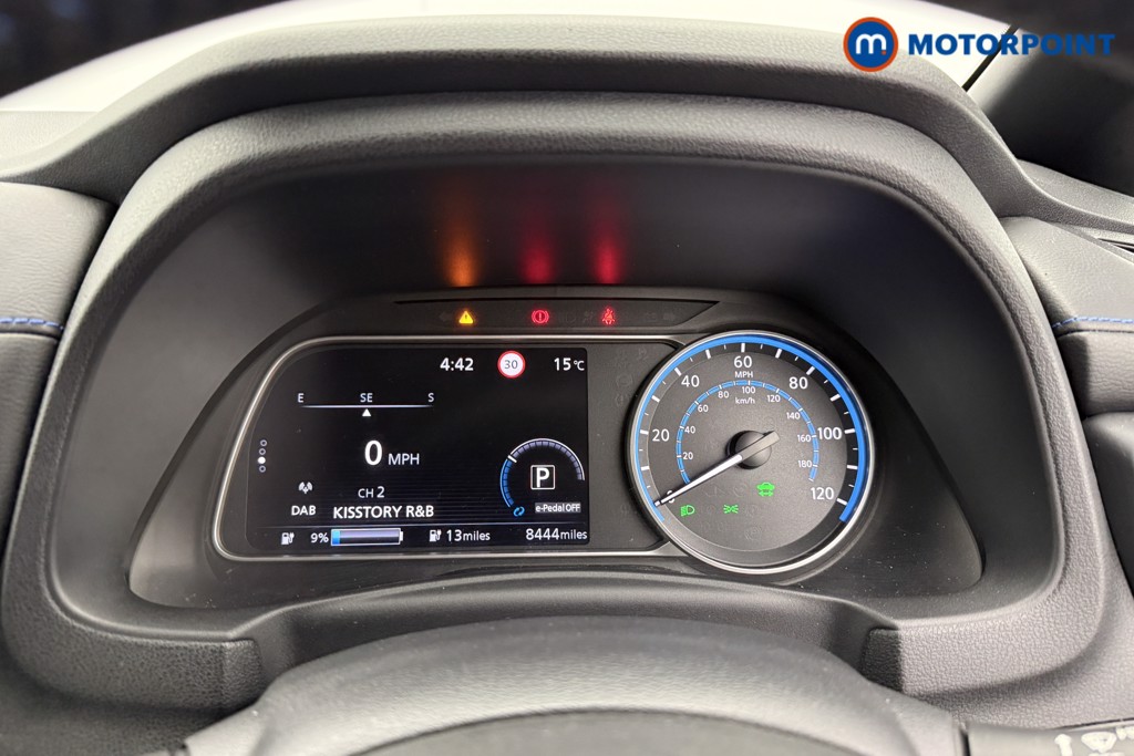 Nissan Leaf N-Connecta Automatic Electric Hatchback - Stock Number (1536209) - 5th supplementary image