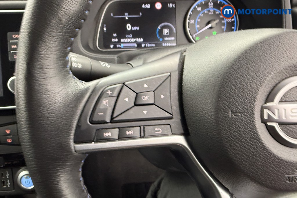 Nissan Leaf N-Connecta Automatic Electric Hatchback - Stock Number (1536209) - 14th supplementary image